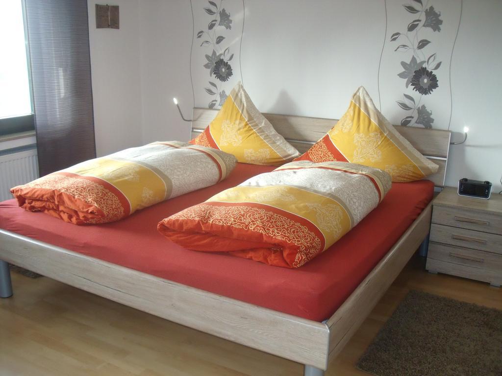 Ferienwohnung Am Waldrand Bad Breisig Ruang foto
